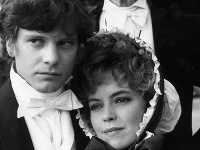 Colin Firth s Gretou Scachi v roku 1984