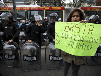 Obyvatelia protestujú v centre Buenos Aires