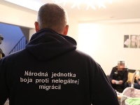 Pre prevádzačstvo obvinili šesť Slovákov a Ukrajinku Pre prevádzačstvo obvinili šesť Slovákov a Ukrajinku