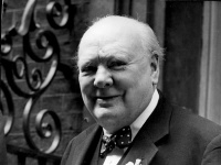 Bývalý britský minister vojny Winston Churchill sa v Blenheimskom paláci narodil