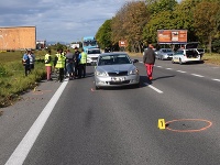 Auto zachytilo 5-ročné dievča Auto zachytilo 5-ročné dievča