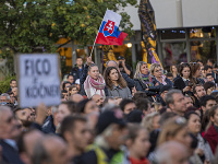 Zhromaždenie organizované iniciatívou Za slušné Slovensko Zhromaždenie organizované iniciatívou Za slušné Slovensko
