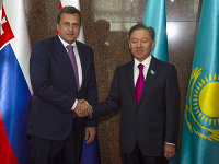 Andrej Danko a predseda Mažilisu - dolnej komory kazašského parlamentu Nurlan Nigmatulin