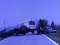 Dopravná nehoda v za obcou Šenkvice v smere do Pezinka. Dopravná nehoda v za obcou Šenkvice v smere do Pezinka.