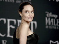 Angelina Jolie bola hlavnou hviezdou premiéry. 