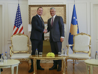 Richard Grenell zavítal v stredu do Kosova, vo štvrtok odcestuje do Srbska. Richard Grenell zavítal v stredu do Kosova, vo štvrtok odcestuje do Srbska.