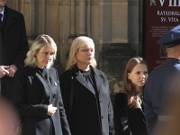 Dcéry Karla Gotta (zľava) - Lucie, Dominika, Nelly Sofie.