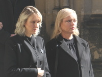 Lucie a Dominika - najstaršie dcéry Karla Gotta Lucie a Dominika - najstaršie dcéry Karla Gotta