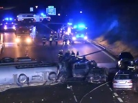 Hromadná nehoda na českej D1. Hromadná nehoda na českej D1.
