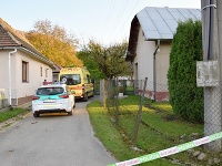 V rodinnom dome mal 57-ročný muž zavraždiť svoju manželku. V rodinnom dome mal 57-ročný muž zavraždiť svoju manželku.