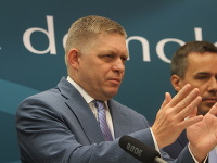 Robert Fico na tlačovej konferencii v stredu Robert Fico na tlačovej konferencii v stredu