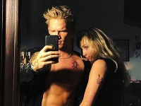 Miley Cyrus s Codym Simpsonom Miley Cyrus s Codym Simpsonom