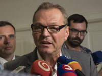 Riaditeľ Slovenskej informačnej služby (SIS) Anton Šafárik Riaditeľ Slovenskej informačnej služby (SIS) Anton Šafárik