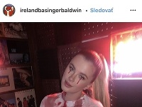 Ireland Baldwin sa fotkami z párty pochválila aj na instagrame. 