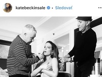 Kate Beckinsale sa na instagrame pochválila fotkou, na ktorej má oblečené len gaťky. 