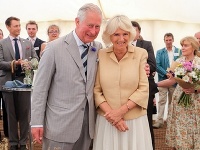 Vojvodkyňa Camilla a princ Charles.