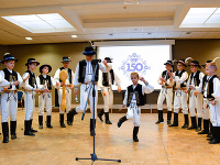 Konferenciu spestrilo vystúpenie detského tanečného súboru Kremienok