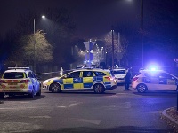 Muž v Británii zámerne vrazil do detí Muž v Británii zámerne vrazil do detí
