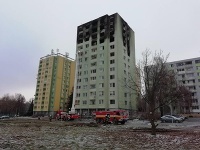 Zničený bytový dom po výbuchu Zničený bytový dom po výbuchu