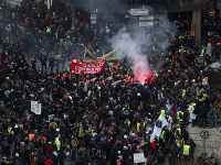 Protesty v Paríži Protesty v Paríži