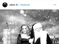 Speváčka Adele usporiadala vianočnú párty, na ktorej nechýbal Santa Claus. 