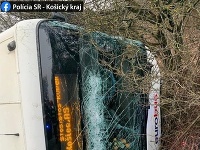 Havária autobusu v Jasove. 
