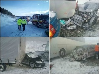 Hromadná dopravná nehoda na D1 v smere Prešov - Poprad Hromadná dopravná nehoda na D1 v smere Prešov - Poprad