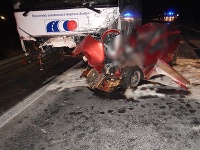 Vodič, ktorý sa zrazil s autobusom, mal v krvi tri promile alkoholu Vodič, ktorý sa zrazil s autobusom, mal v krvi tri promile alkoholu