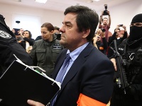 O Kočnerovi je už prístupná knižnica s obsahom terabajtov dát O Kočnerovi je už prístupná knižnica s obsahom terabajtov dát