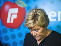 Líderka nórskej populistickej pravicovej Strany pokroku Siv Jensenová Líderka nórskej populistickej pravicovej Strany pokroku Siv Jensenová