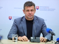 László Sólymos László Sólymos