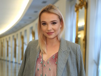 Martina Moma Horňáková si hľadá vlastné bývanie. Martina Moma Horňáková si hľadá vlastné bývanie.