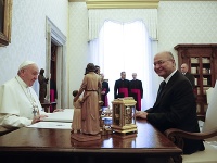 Pápež sa stretol s irackým prezidentom.
