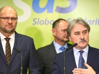 Gyula Bárdos (vpravo) Gyula Bárdos (vpravo)
