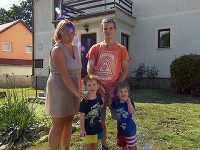 Tereza s manželom Michalom a ich dvomi deťmi.