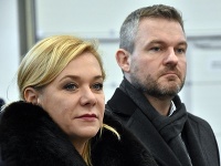 Zľava ministerka vnútra SR Denisa Saková a predseda vlády SR Peter Pellegrini Zľava ministerka vnútra SR Denisa Saková a predseda vlády SR Peter Pellegrini