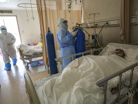 Medzi opatrenia pridali aj dezinfekciu finančnej hotovosti. Medzi opatrenia pridali aj dezinfekciu finančnej hotovosti.