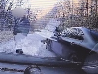Vodič zastavený na Pezinskej Babe Vodič zastavený na Pezinskej Babe