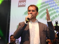 V parlamentných voľbách zvíťazilo hnutie OĽaNO. V parlamentných voľbách zvíťazilo hnutie OĽaNO.