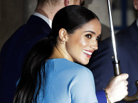 Meghan je späť vo Veľkej Británii. Meghan je späť vo Veľkej Británii.