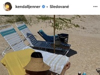 Kendall Jenner vyzerá v bikinách fantasticky. 