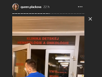 Zuzana Plačková sa s rúškami dostala len na chodbu nemocnice.