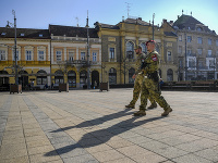 V Maďarsku sa v súvislosti so šíriacim ochorením Covid-19 prijímajú viaceré opatrenia. V Maďarsku sa v súvislosti so šíriacim ochorením Covid-19 prijímajú viaceré opatrenia.
