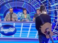 Smiešna hra na divákov Superstar! Smiešna hra na divákov Superstar!