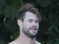 Chris Hemsworth Chris Hemsworth