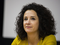 Zora Jaurová Zora Jaurová