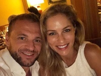 Ivana a Marian Gáboríkovci riešia nepríjemný problém. Ivana a Marian Gáboríkovci riešia nepríjemný problém.