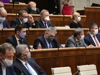 Rokovanie parlamentu Rokovanie parlamentu