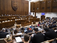 Parlament počas rokovania na 5. schôdzi