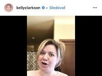 Kelly Clarkson sa s fanúšikmi delí aj o takéto zábery. 